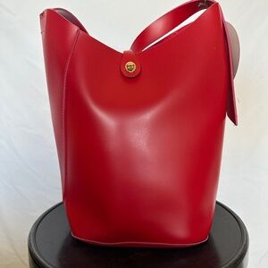 Elizabeth Arden Red Bucket Bag  NEW